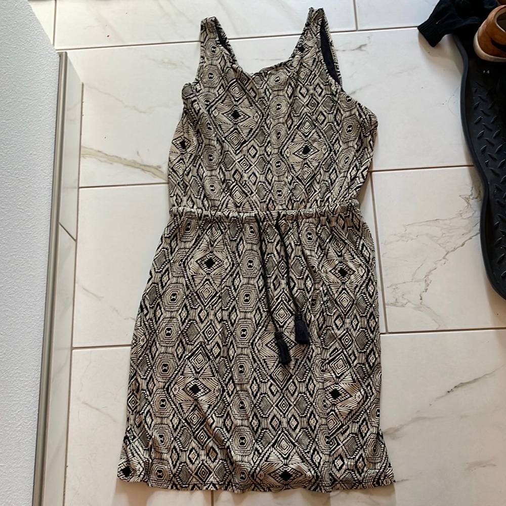 Lucky sleeveless dress M